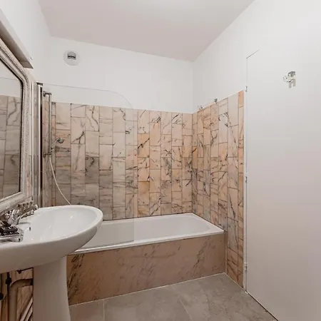 Exceptional Sea View Apartment *