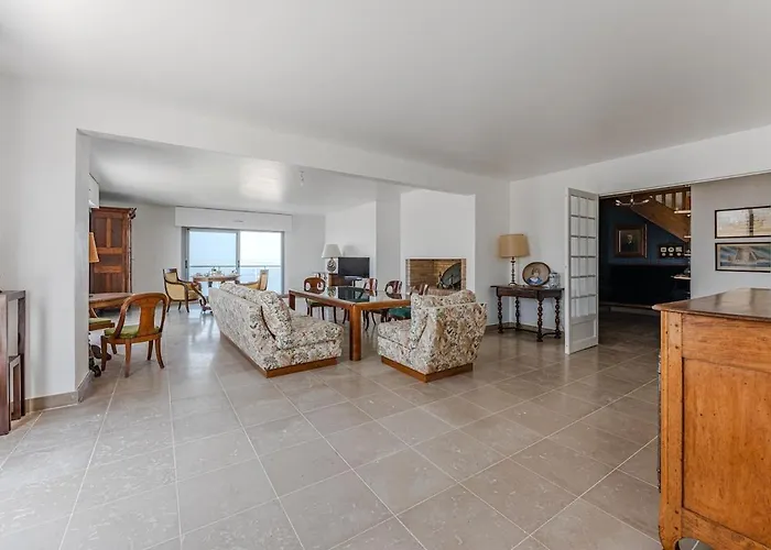 Exceptional Sea View Daire